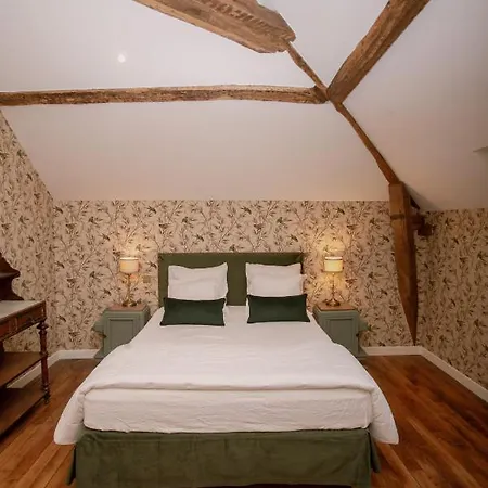 Domaine Du Chateau 住宿加早餐酒店 Hondainville