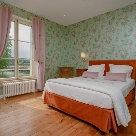 Domaine Du Chateau Bed and breakfast