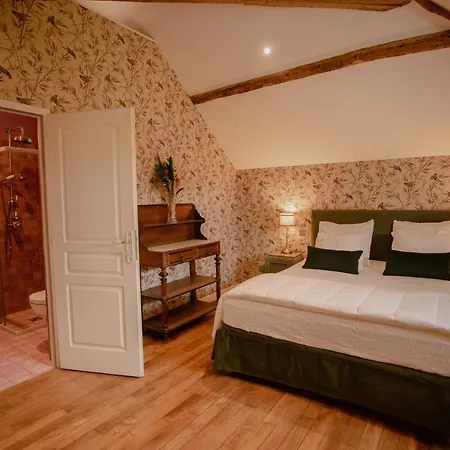 Domaine Du Chateau 住宿加早餐酒店 Hondainville