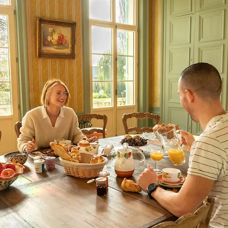 Domaine Du Chateau 住宿加早餐酒店