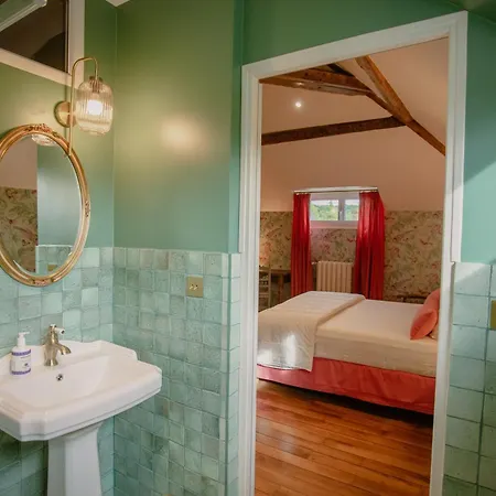 Domaine Du Chateau 4*