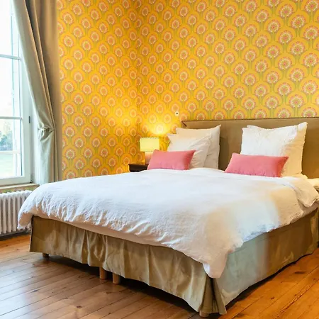 Domaine Du Chateau 住宿加早餐酒店