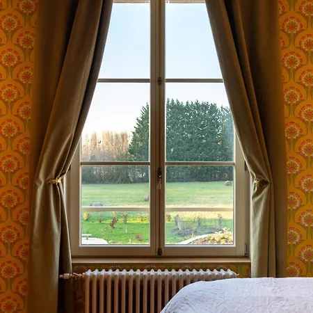 Domaine Du Chateau 住宿加早餐酒店 Hondainville