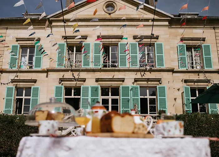 Domaine Du Chateau 4* Hondainville